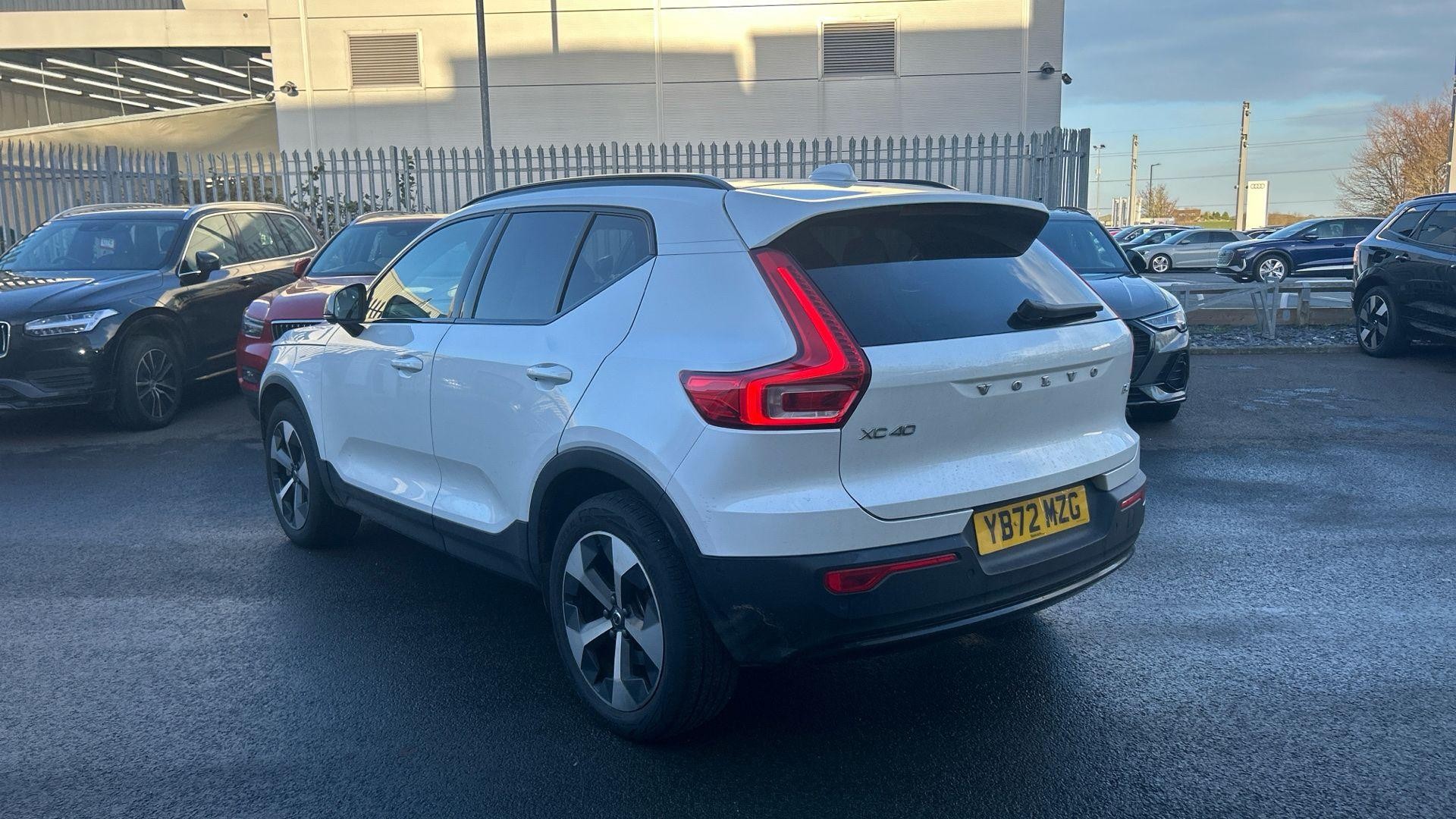 Volvo XC40 Image 2