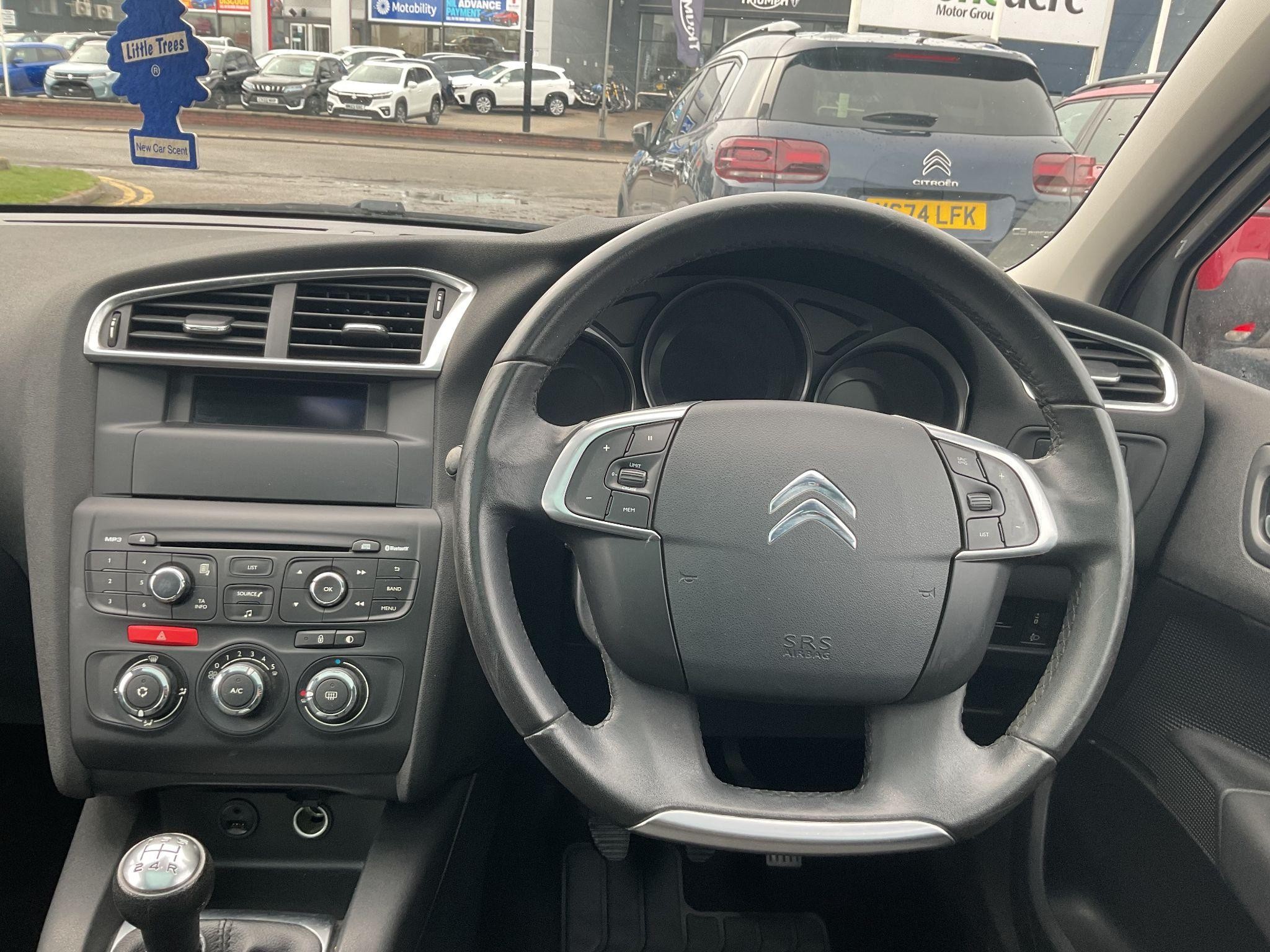 Citroen C4 Image 13