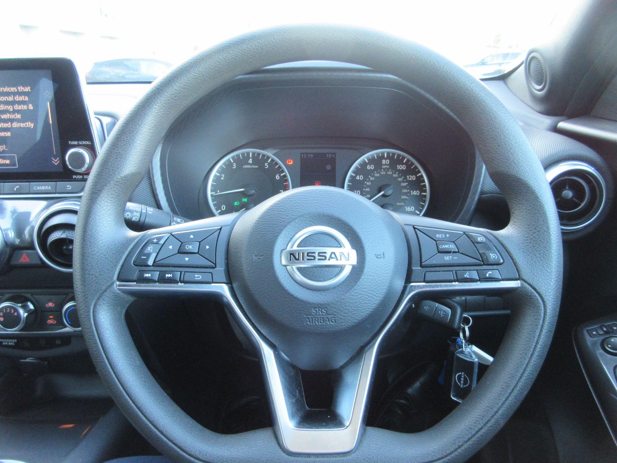 Nissan Juke Image 18