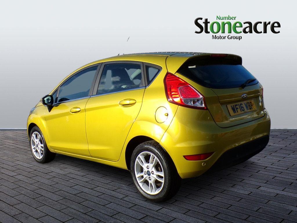 Ford Fiesta Image 3