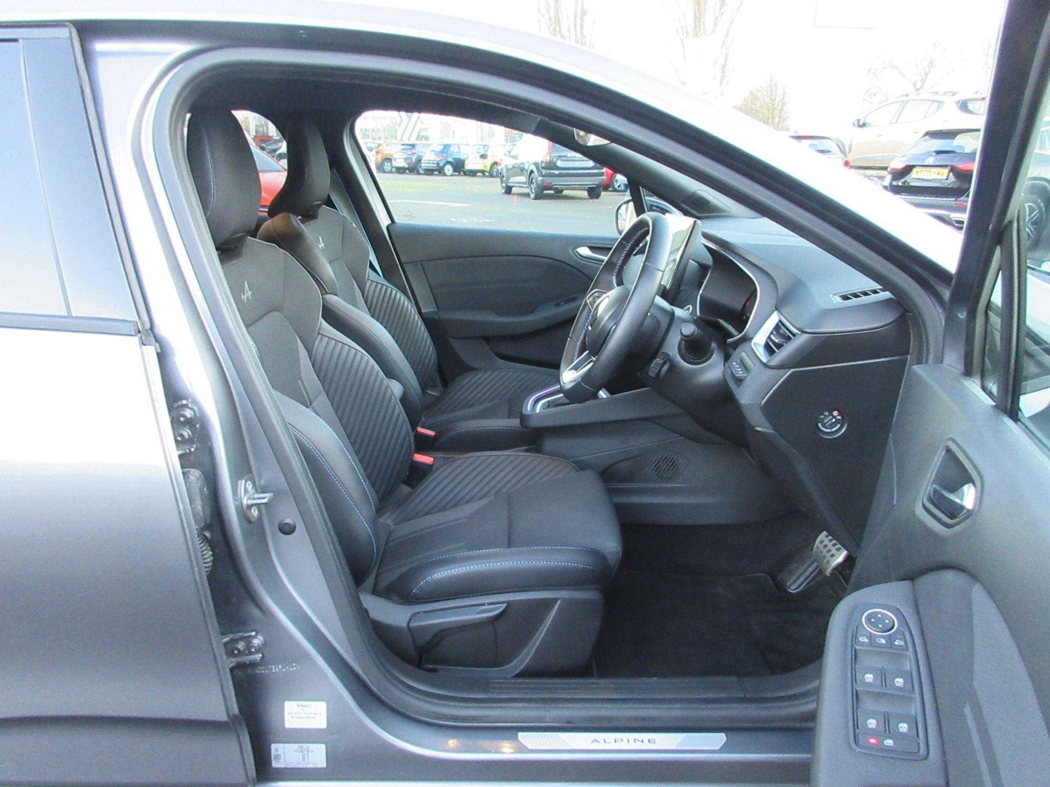 Renault Clio Image 15