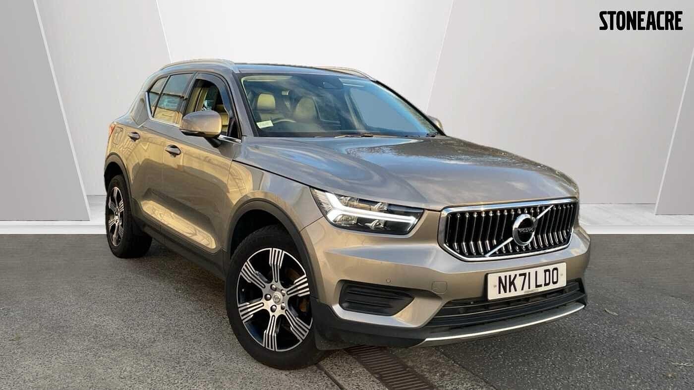 Volvo XC40 Image 1