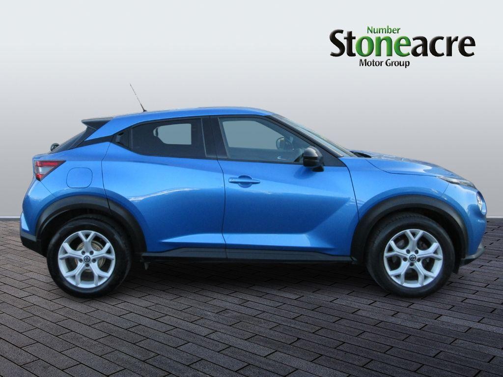 Nissan Juke Image 2