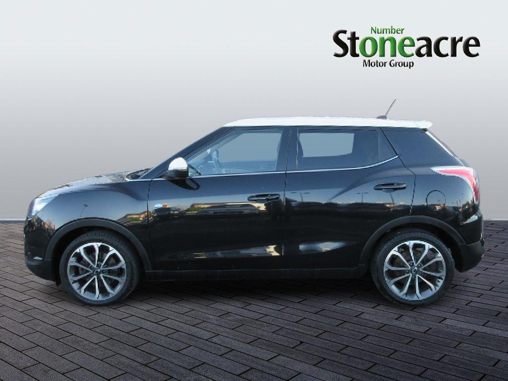 SSangyong Tivoli Image 6