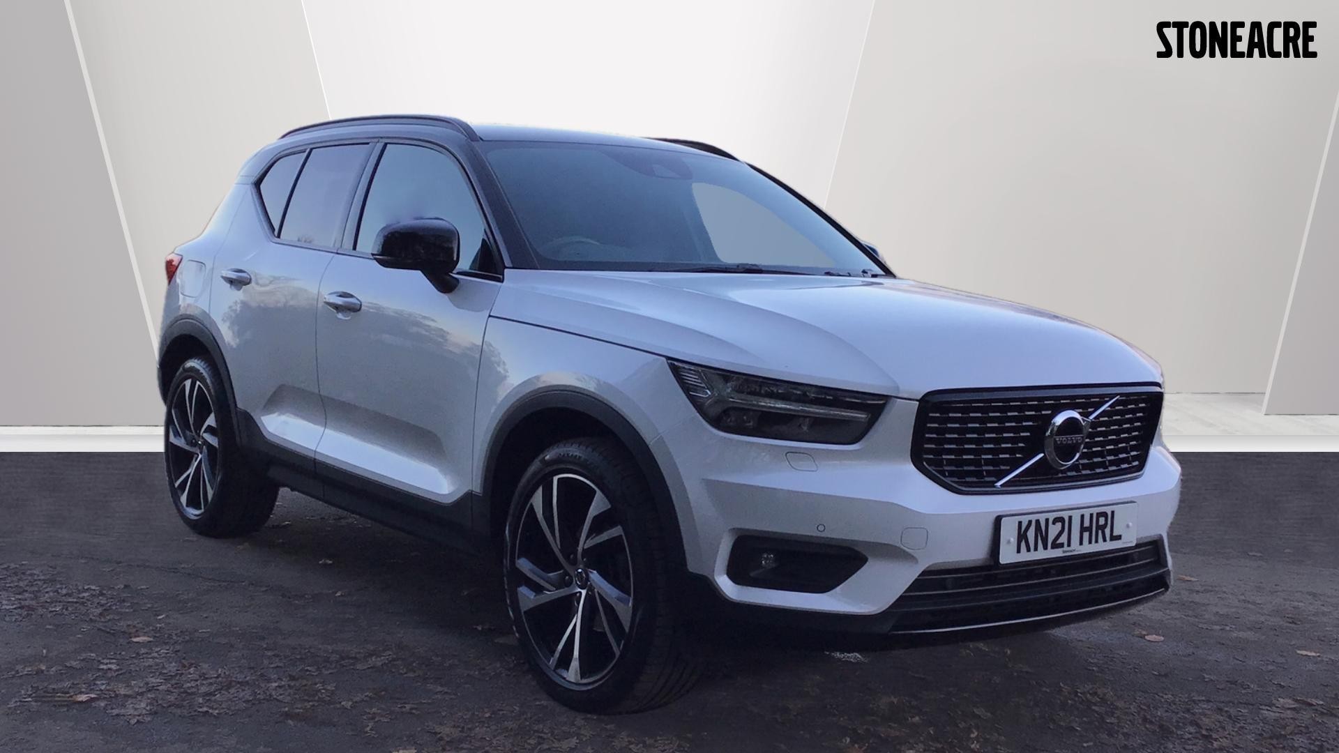 Volvo XC40 Image 1