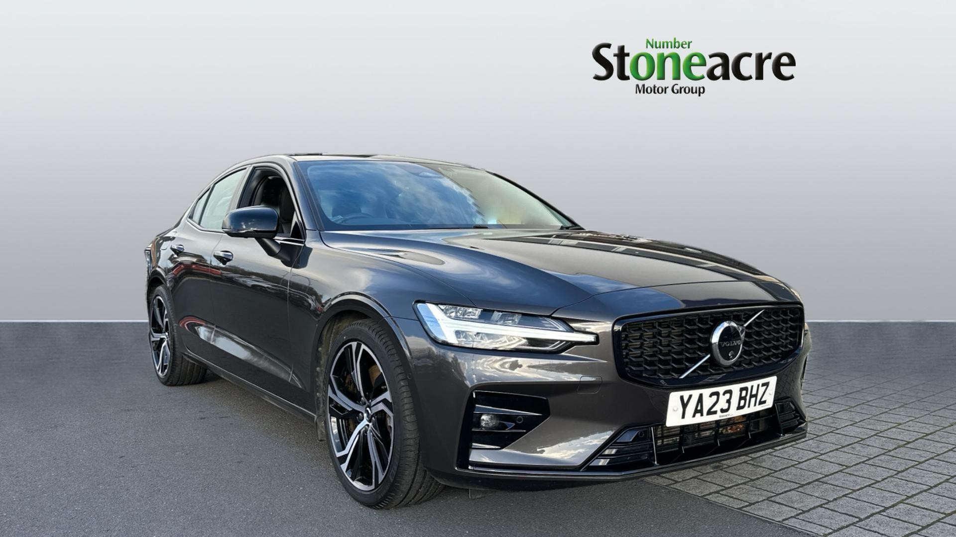 Volvo S60 Image 1