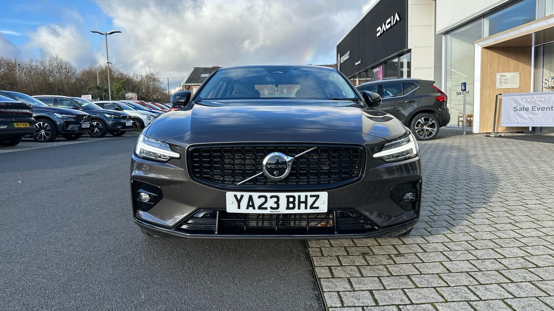 Volvo S60 Image 12