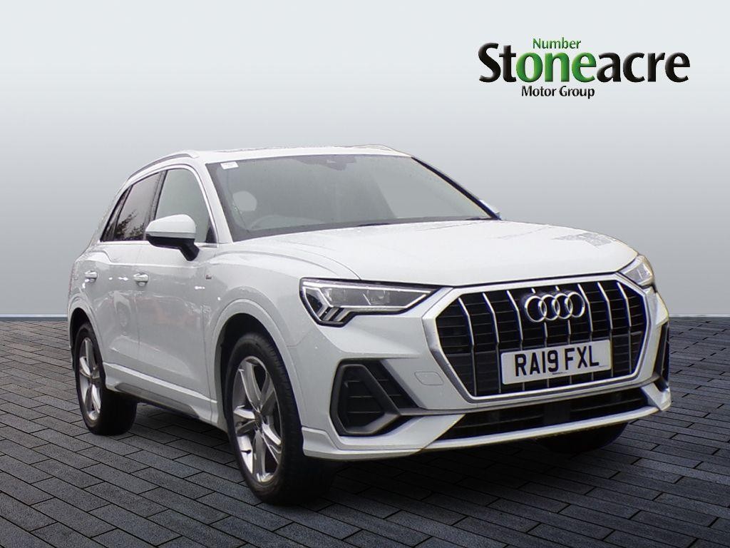 Audi Q3 Image 1