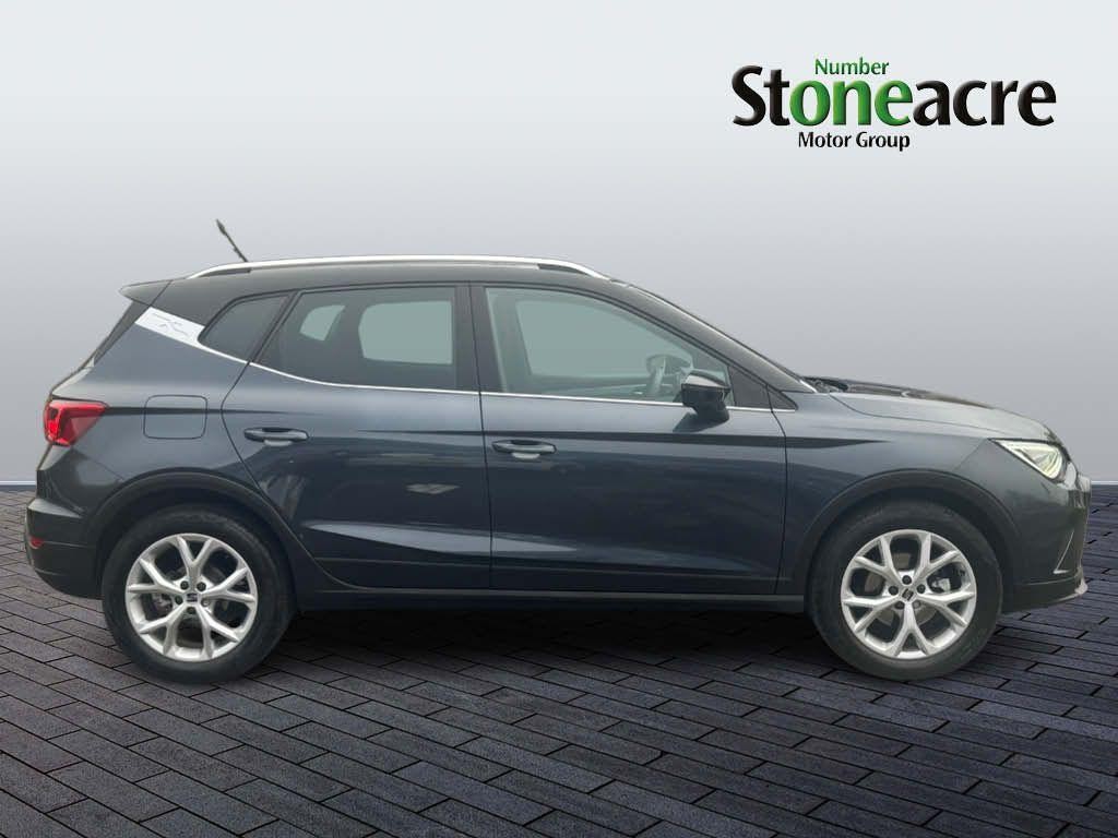 SEAT Arona Image 2