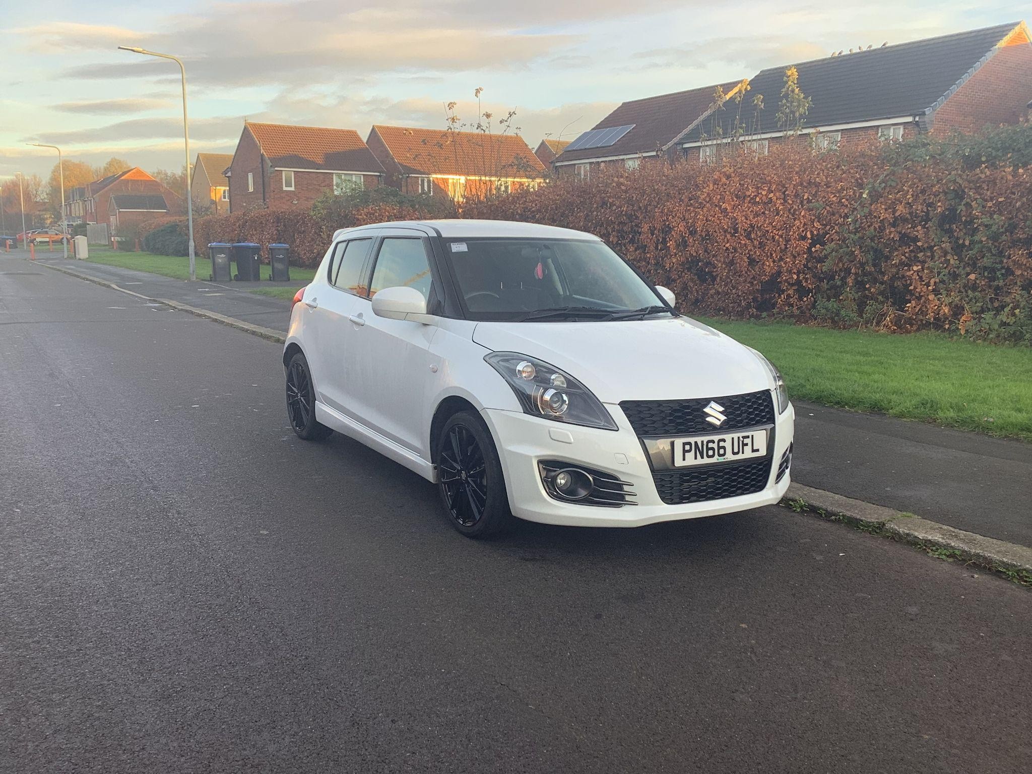 Suzuki Swift Image 1