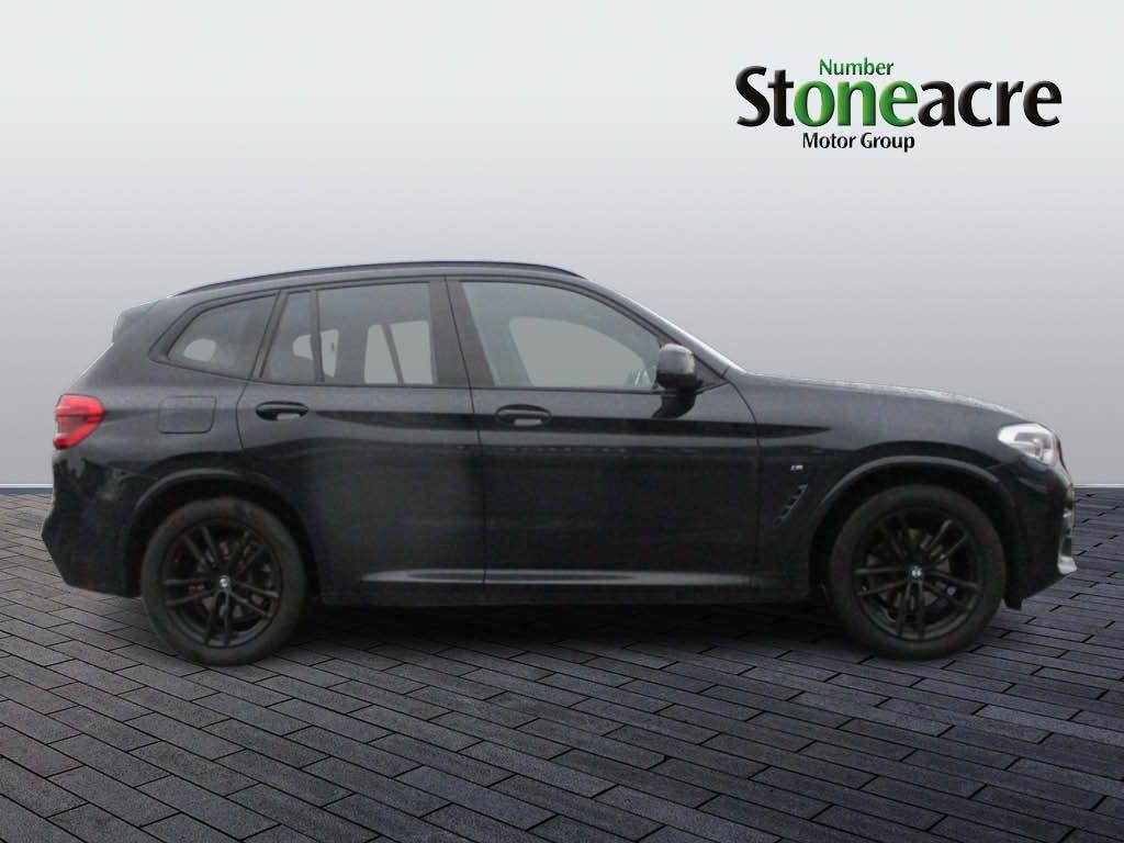 BMW X3 Image 2