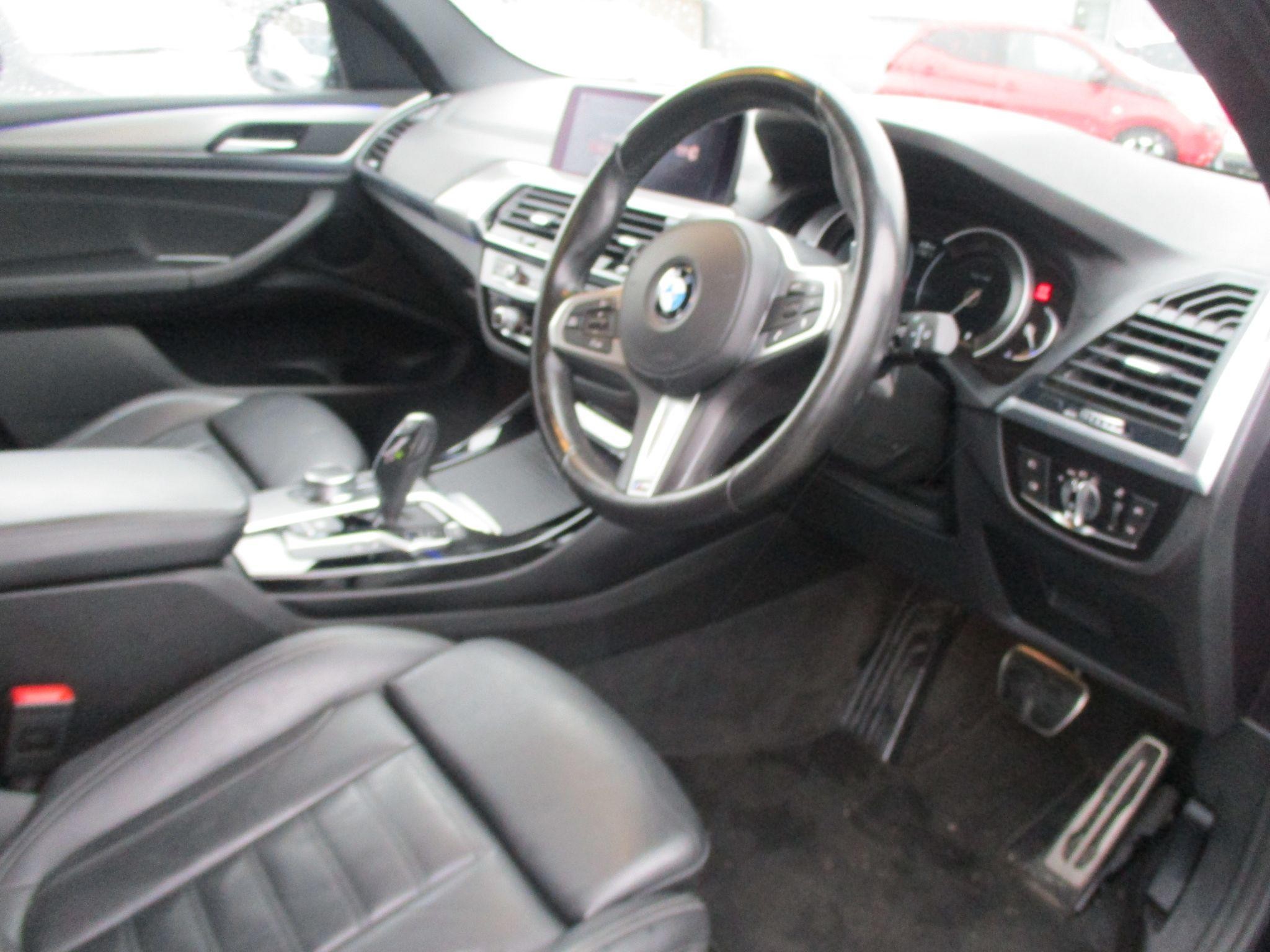 BMW X3 Image 11