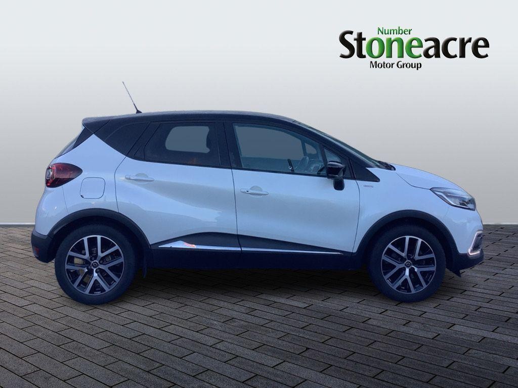 Renault Captur Image 2