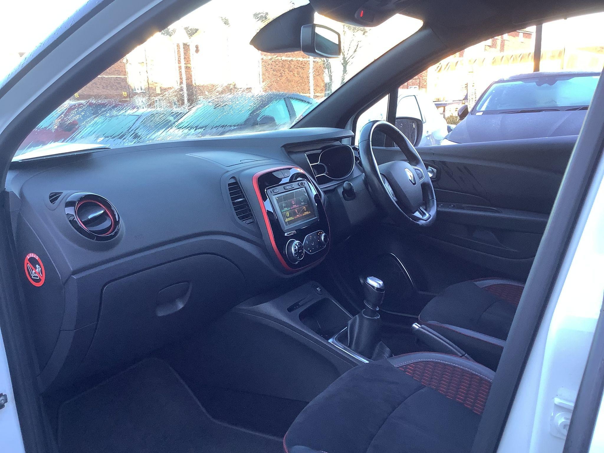 Renault Captur Image 32