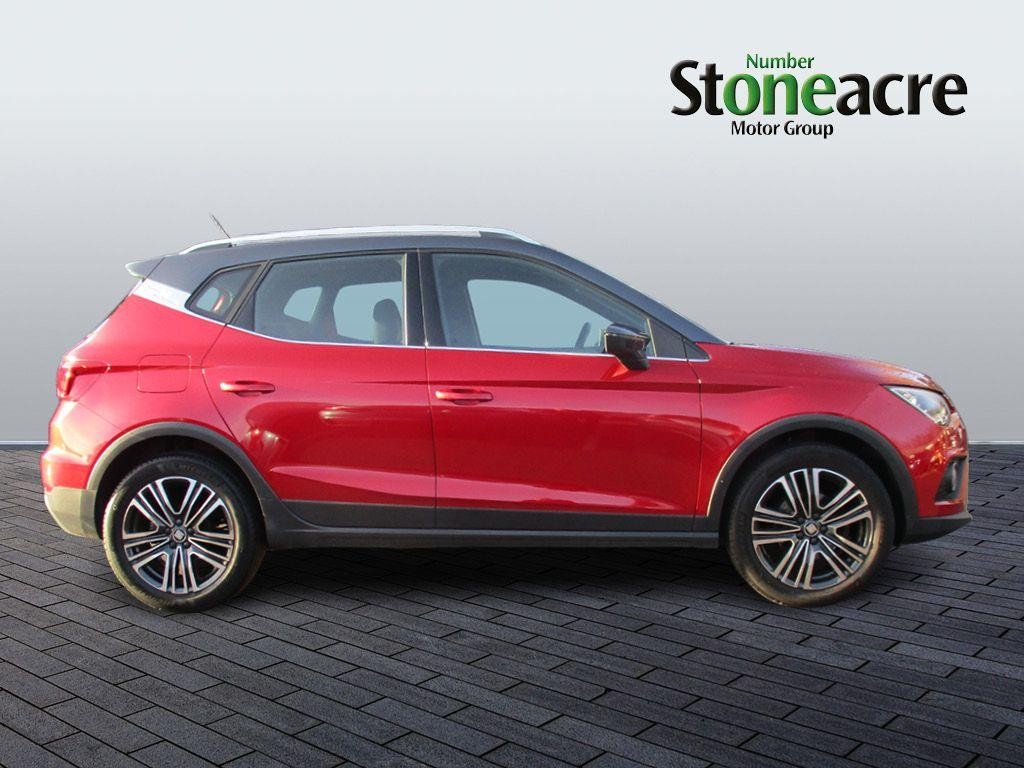 SEAT Arona Image 2