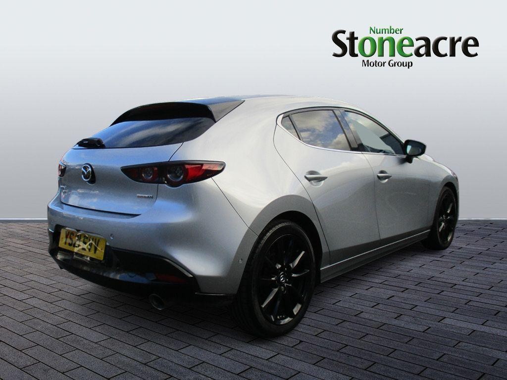 Mazda3 Image 3