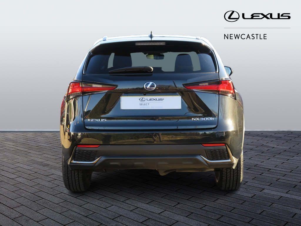 Lexus NX Image 6