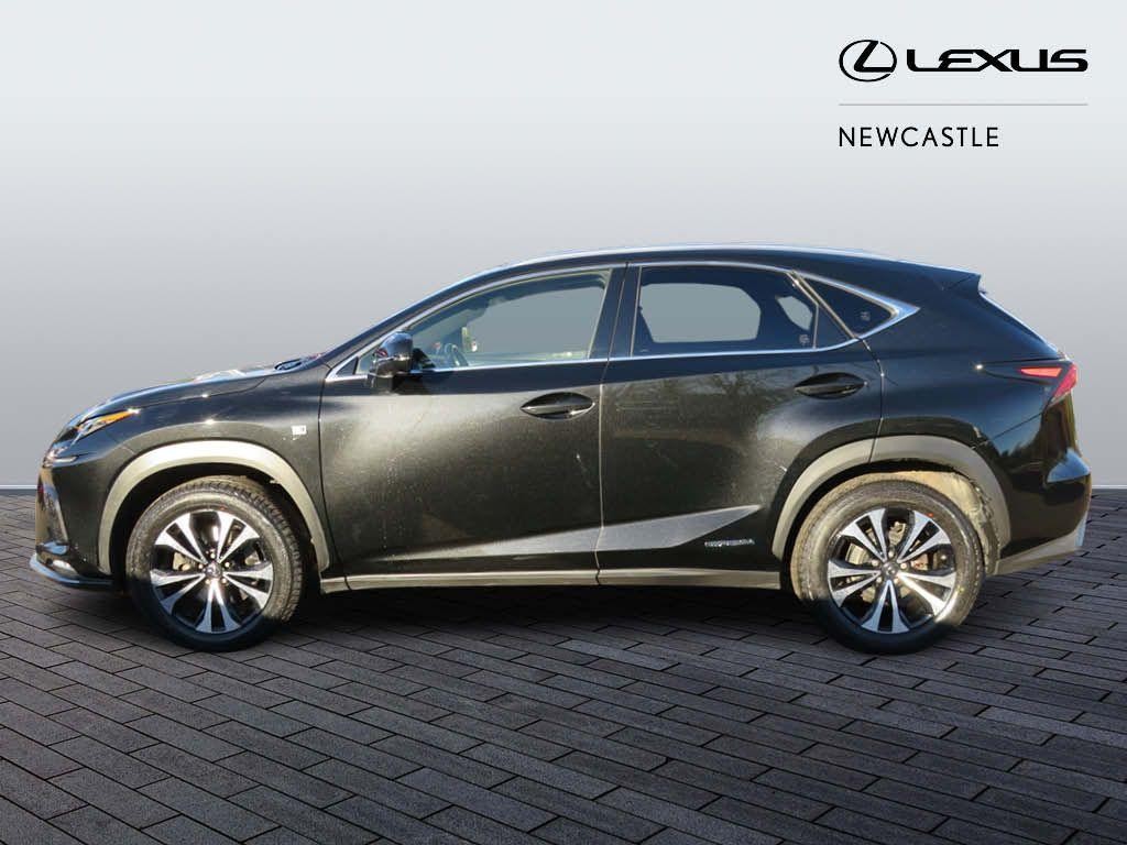 Lexus NX Image 8