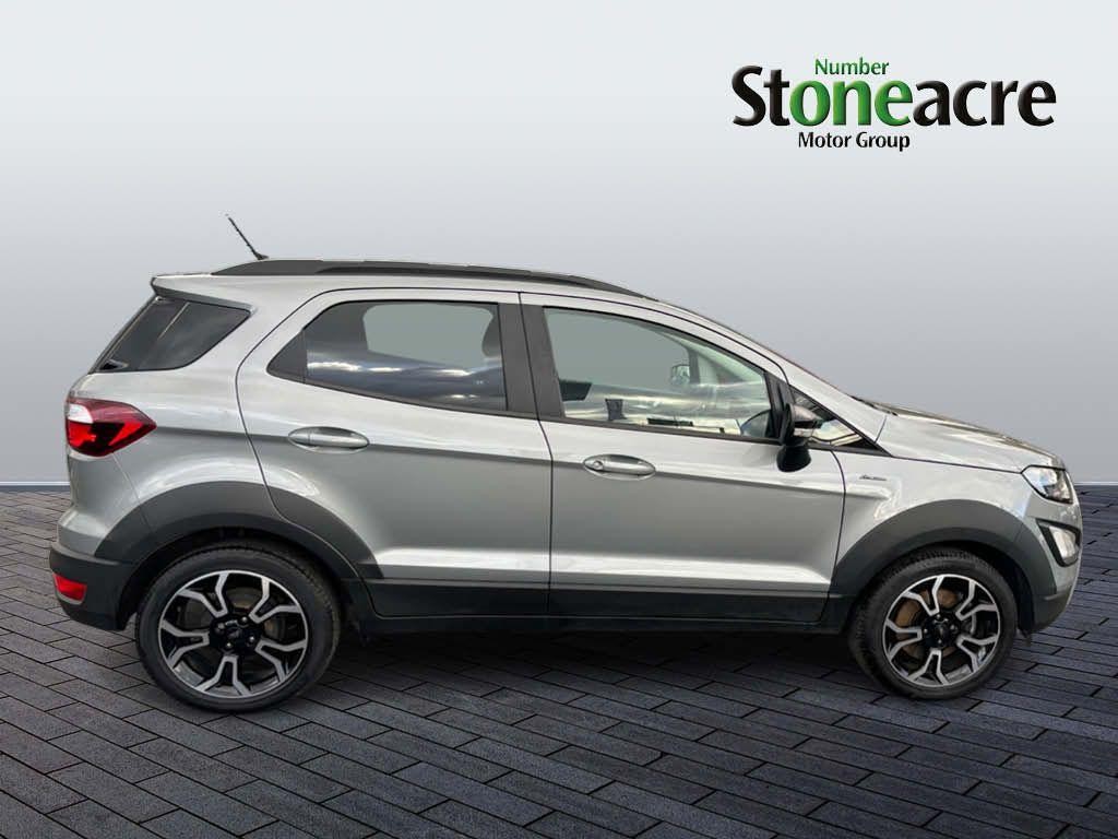 Ford EcoSport Image 2