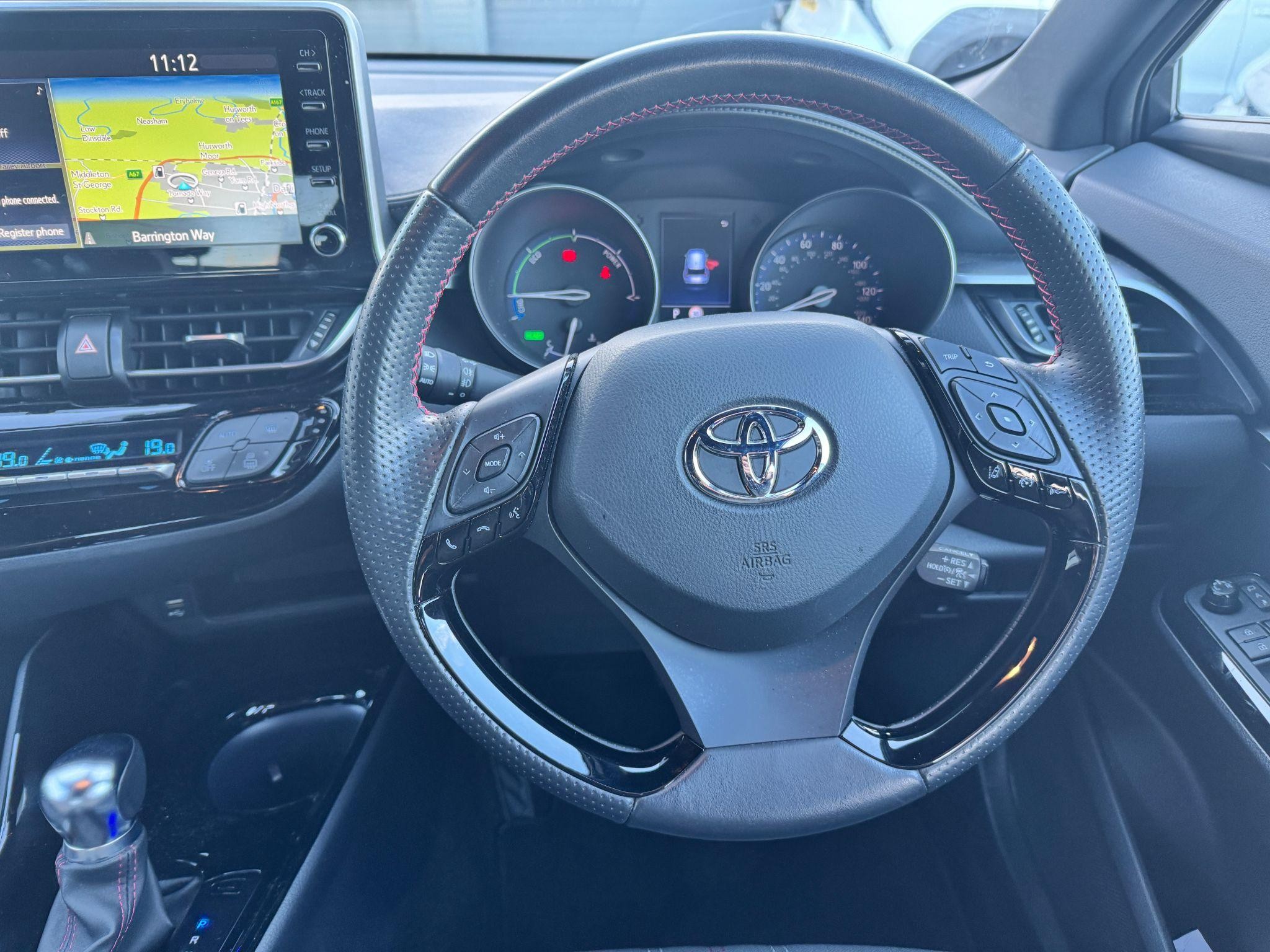 Toyota C-HR Image 19