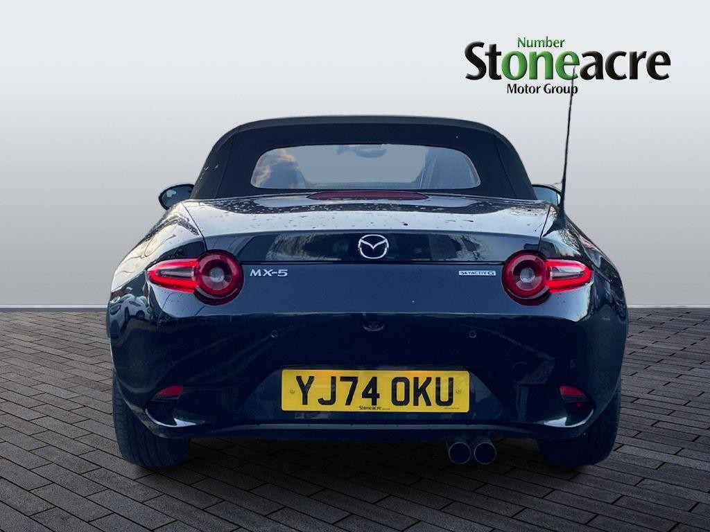 Mazda MX-5 Image 4