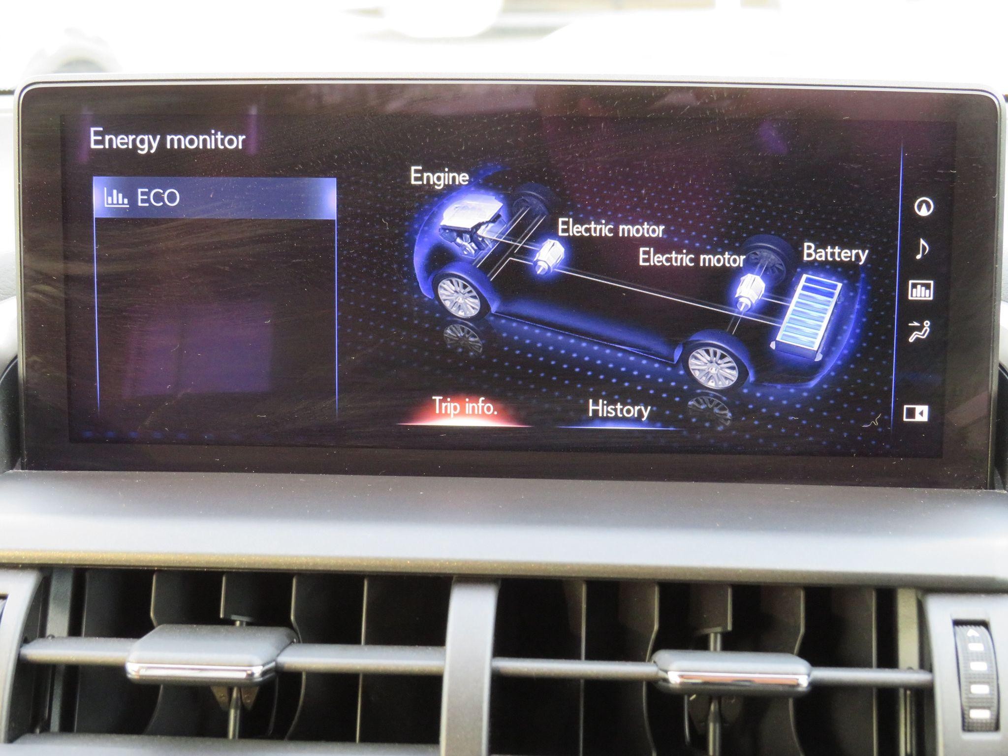 Lexus NX Self-Charging Hybrid Image 45