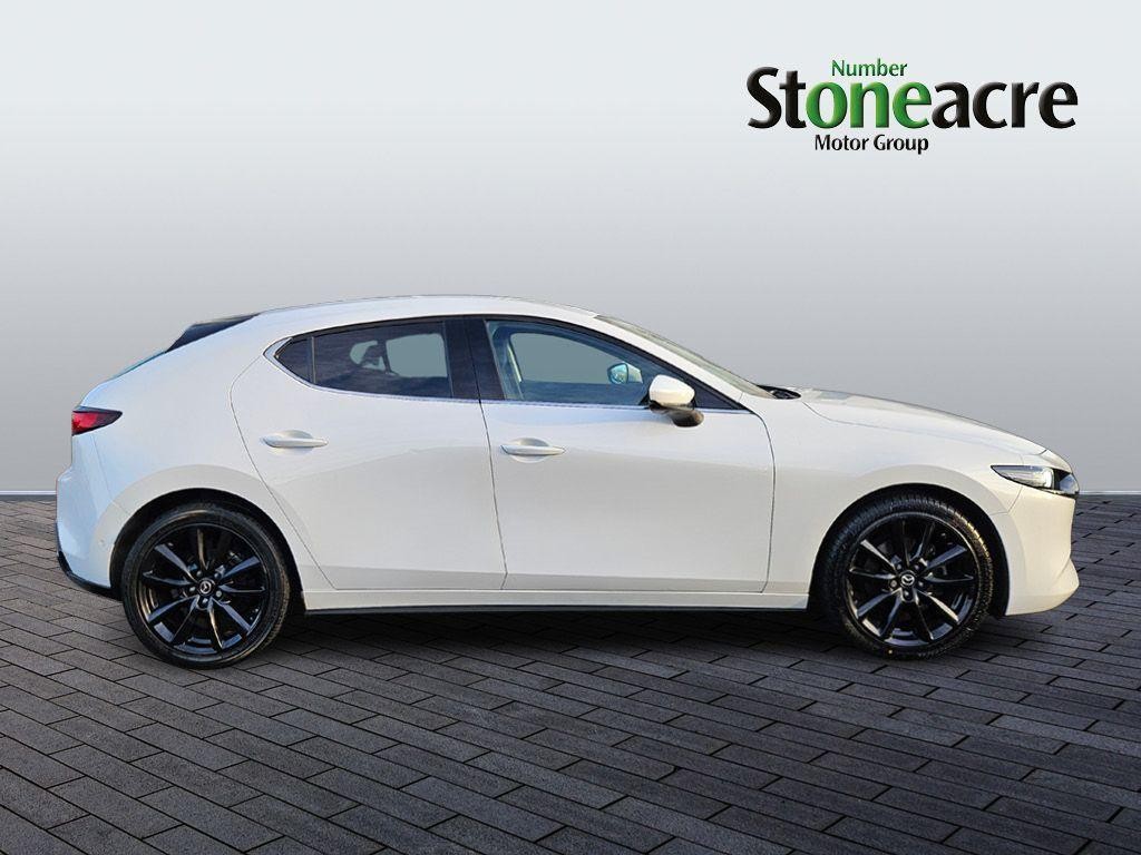 Mazda3 Image 2