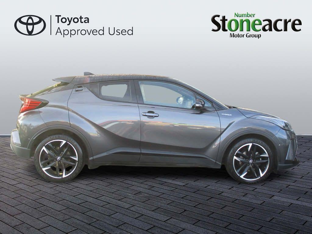 Toyota C-HR Image 4