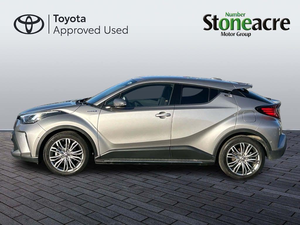 Toyota C-HR Image 8