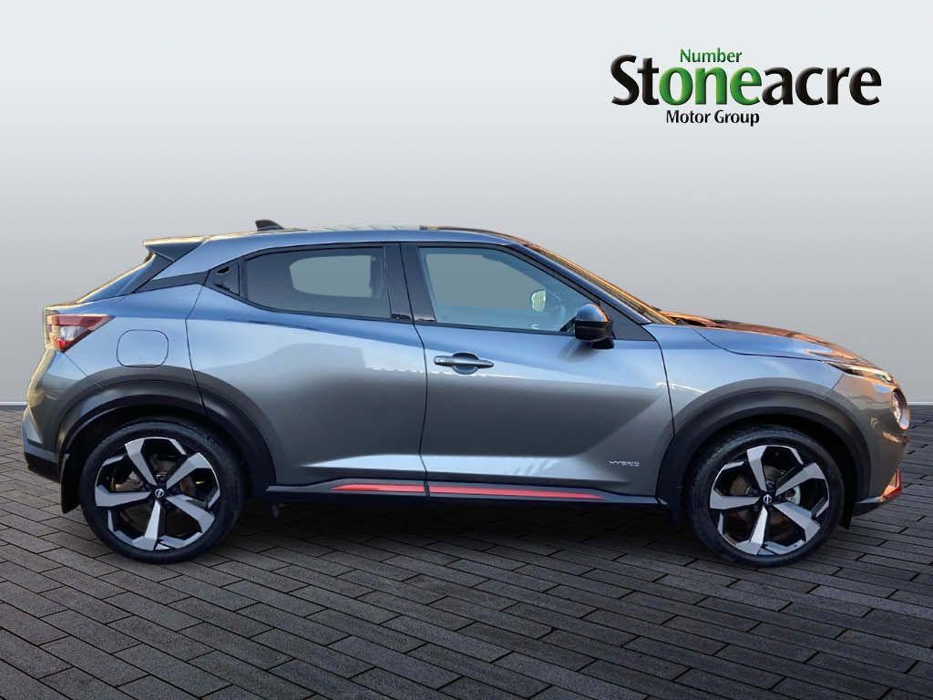 Nissan Juke Image 2