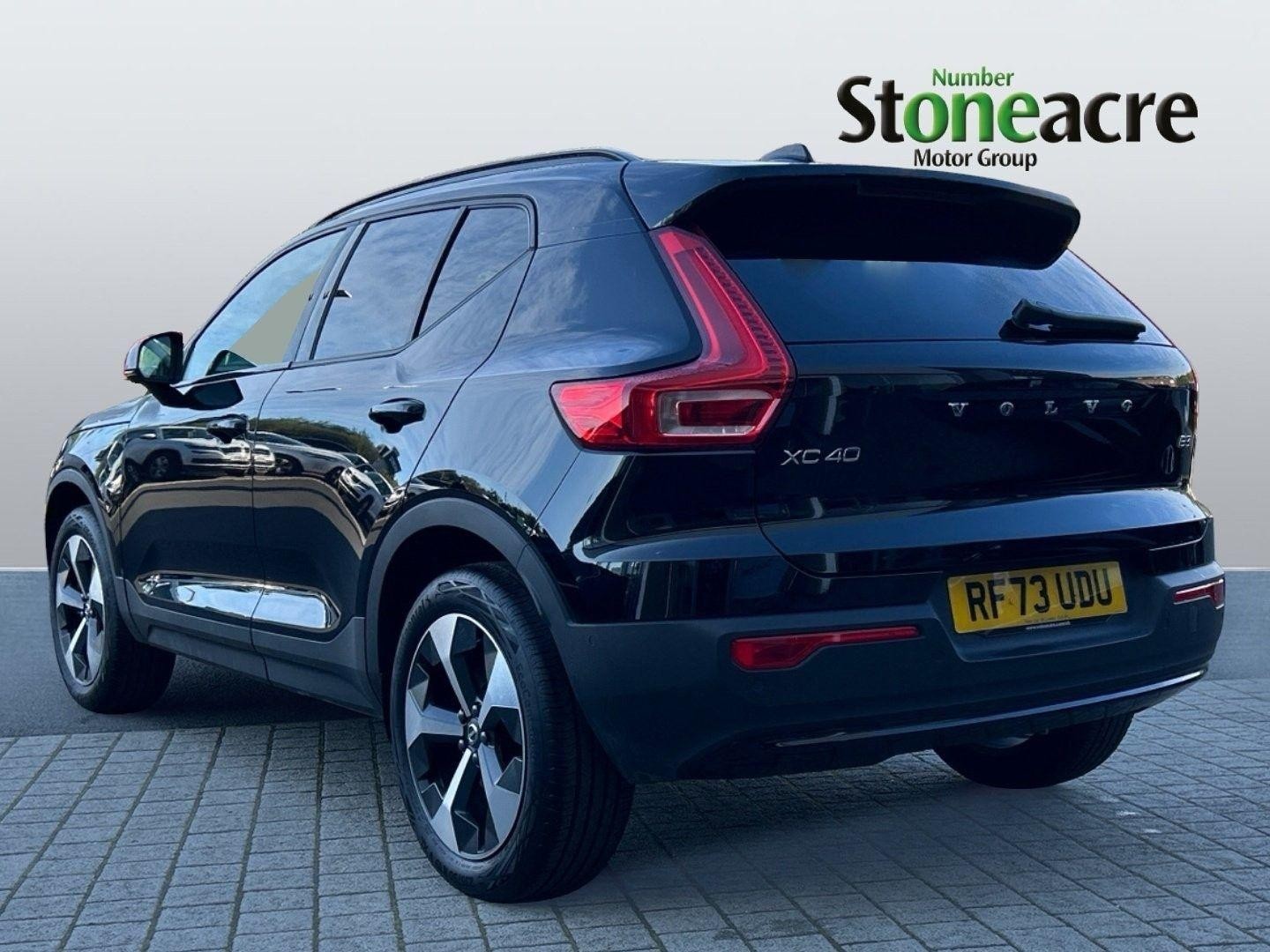 Volvo XC40 Image 2