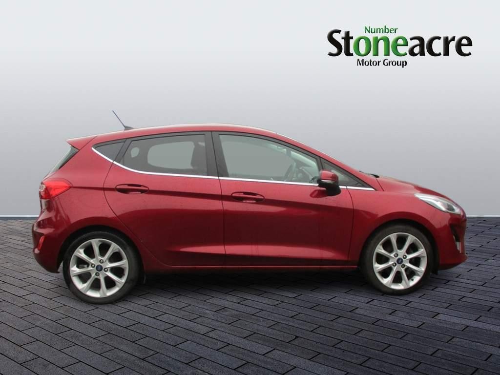 Ford Fiesta Image 2