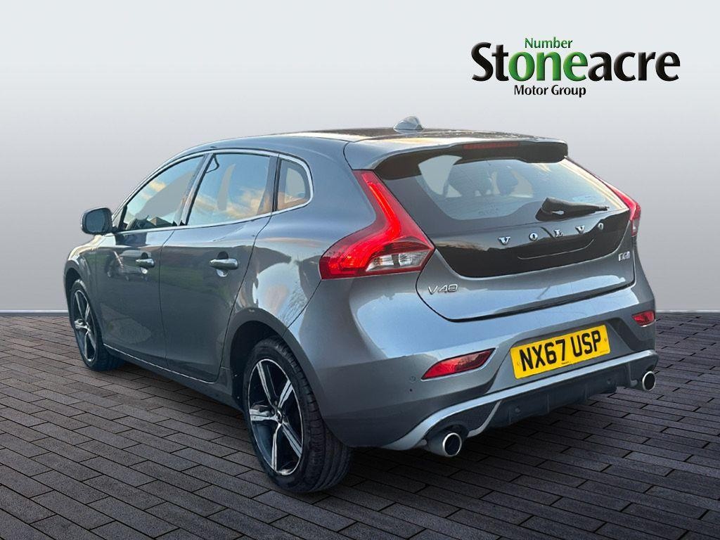 Volvo V40 Image 3