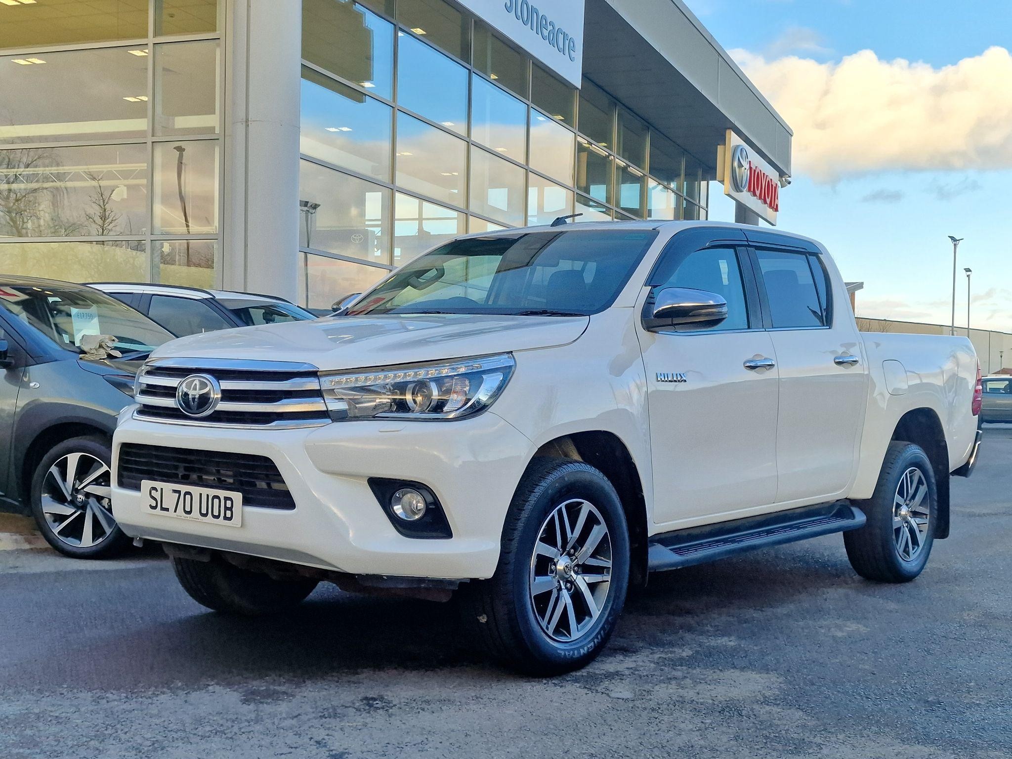 Toyota Hilux Image 5