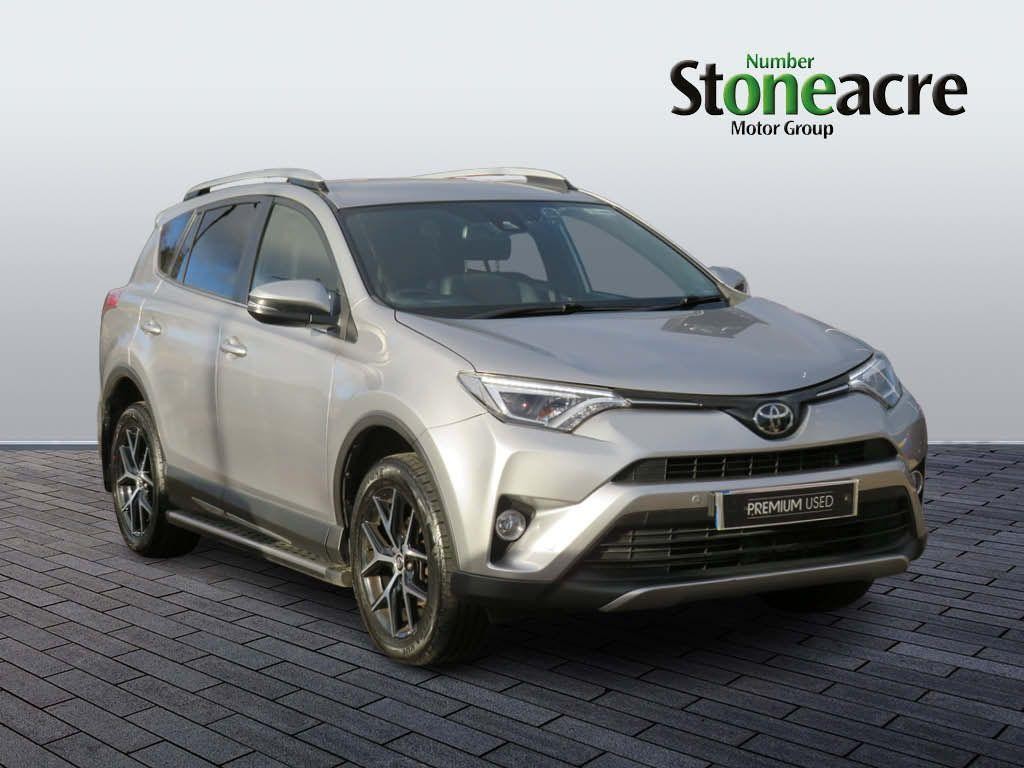 Toyota RAV4 Image 1