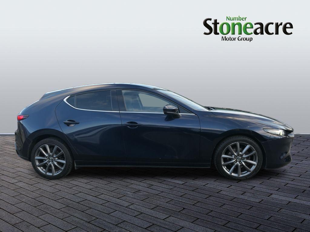 Mazda3 Image 7