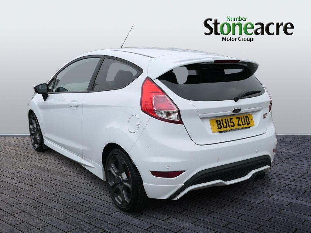 Ford Fiesta Image 5