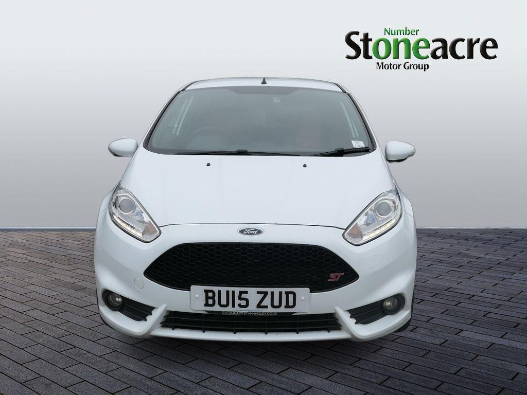 Ford Fiesta Image 8