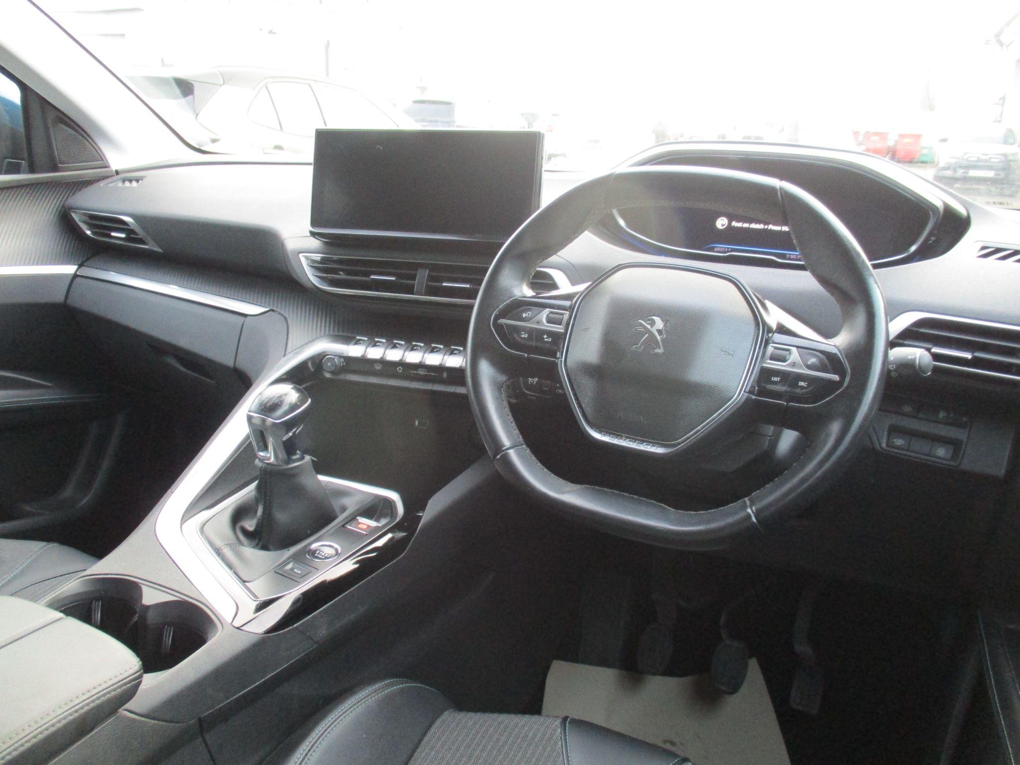 Peugeot 3008 Image 18