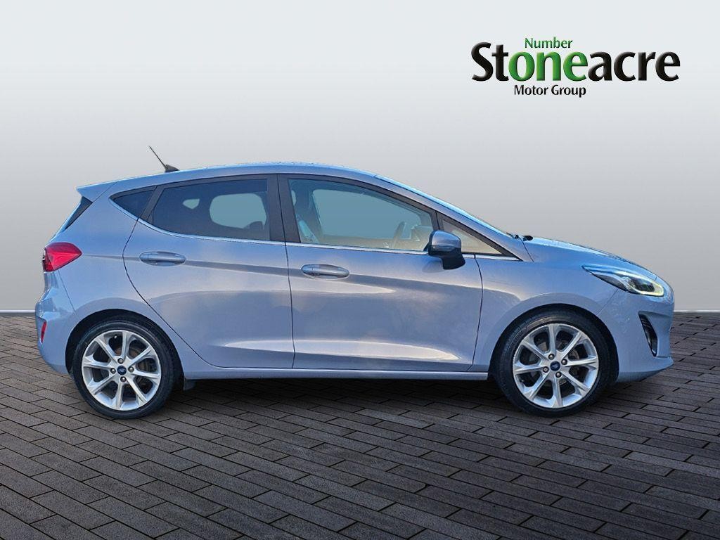 Ford Fiesta Image 2