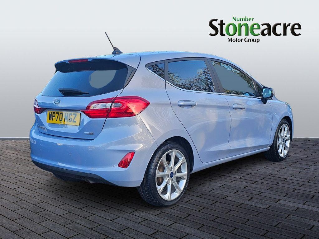 Ford Fiesta Image 3