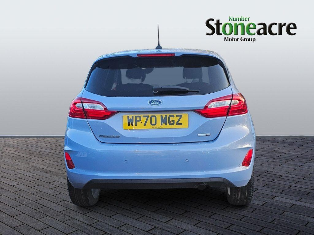 Ford Fiesta Image 4