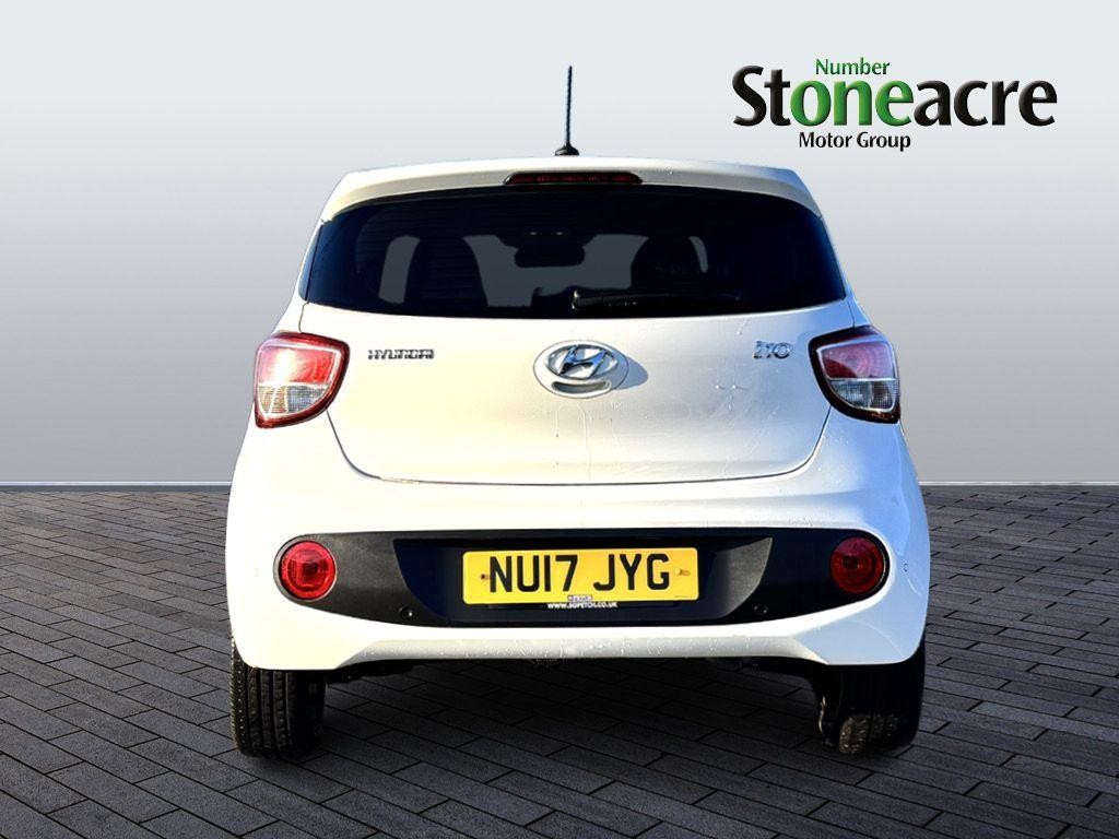 Hyundai i10 Image 4