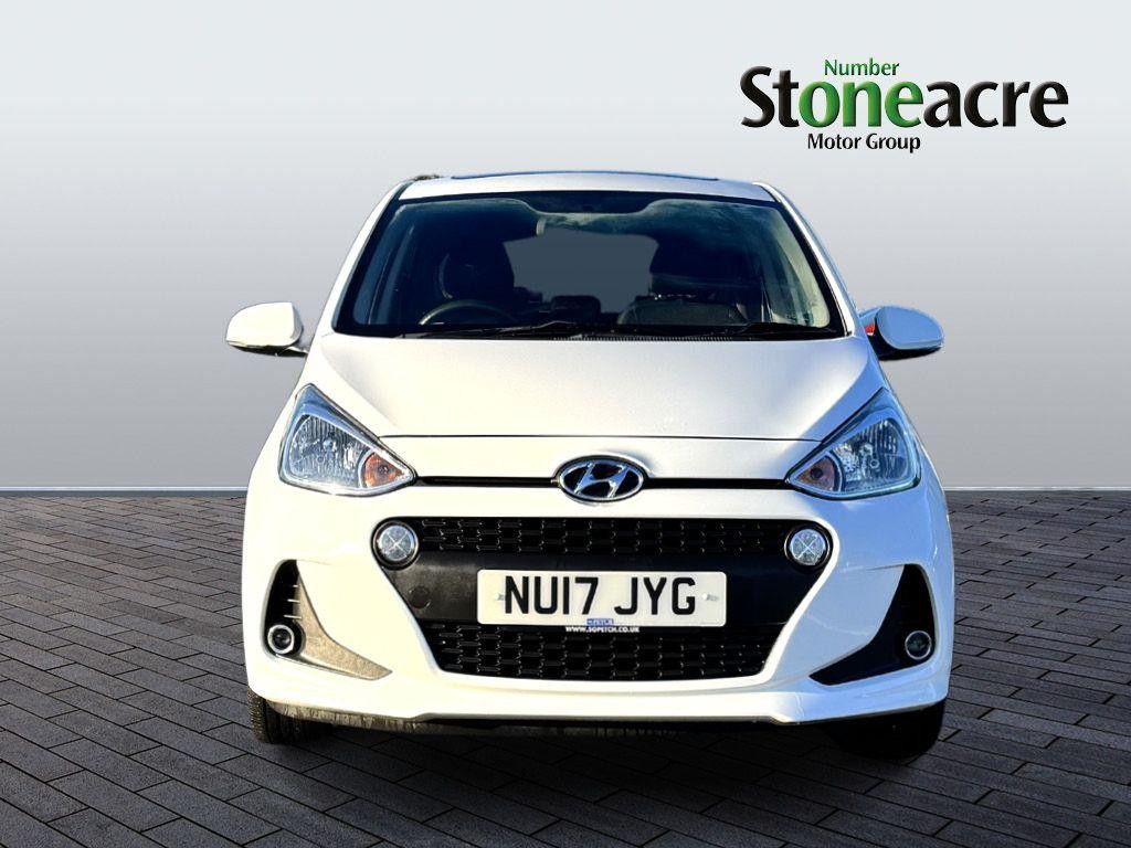 Hyundai i10 Image 8