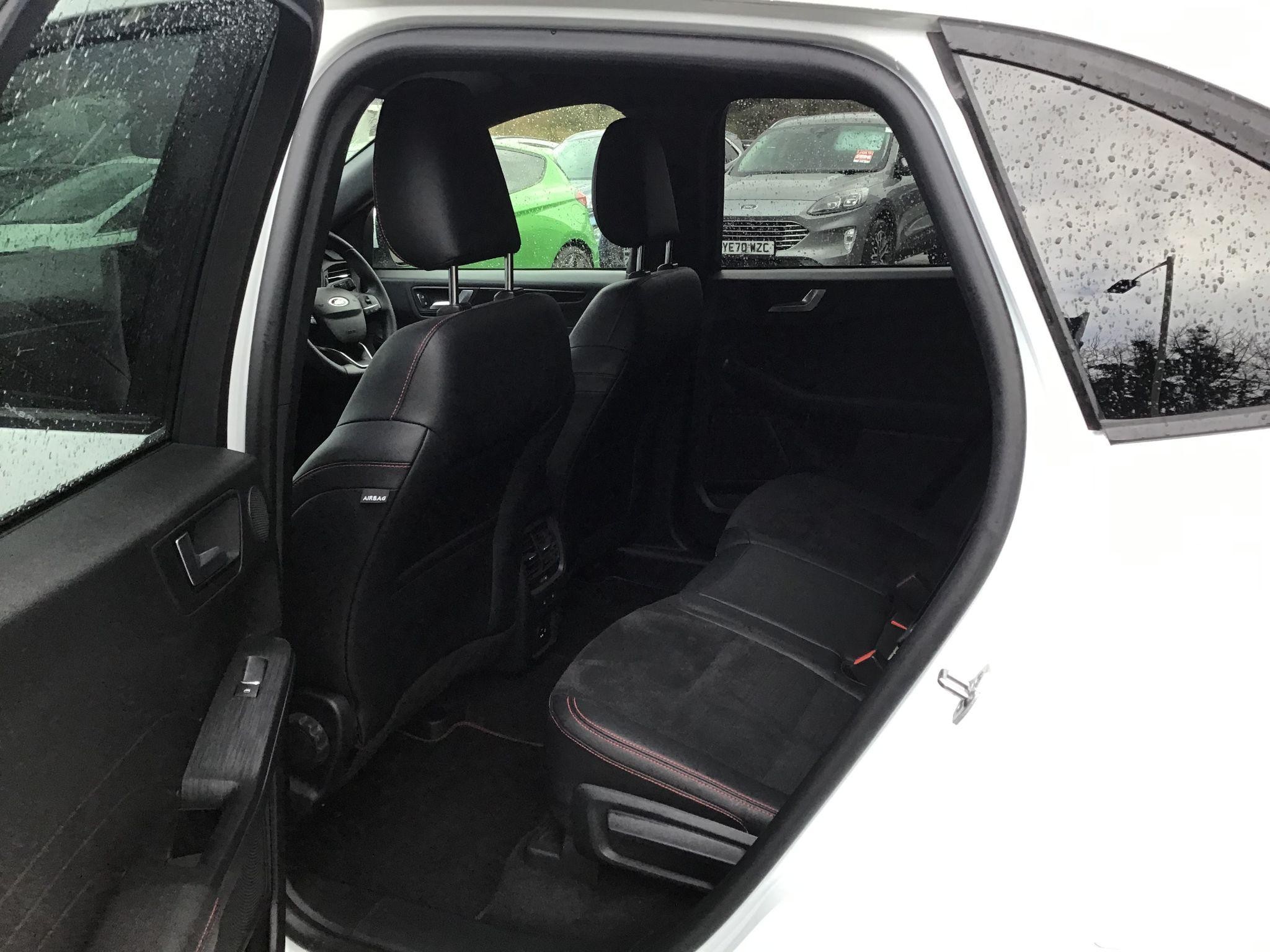 Ford Kuga Image 15