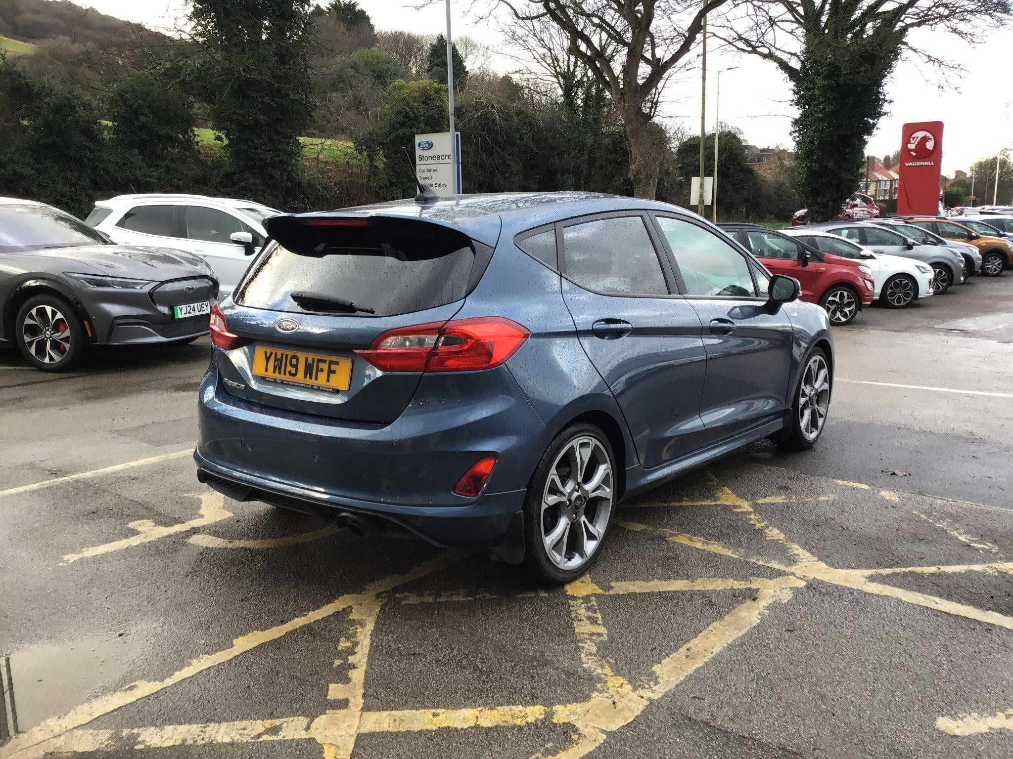 Ford Fiesta Image 3