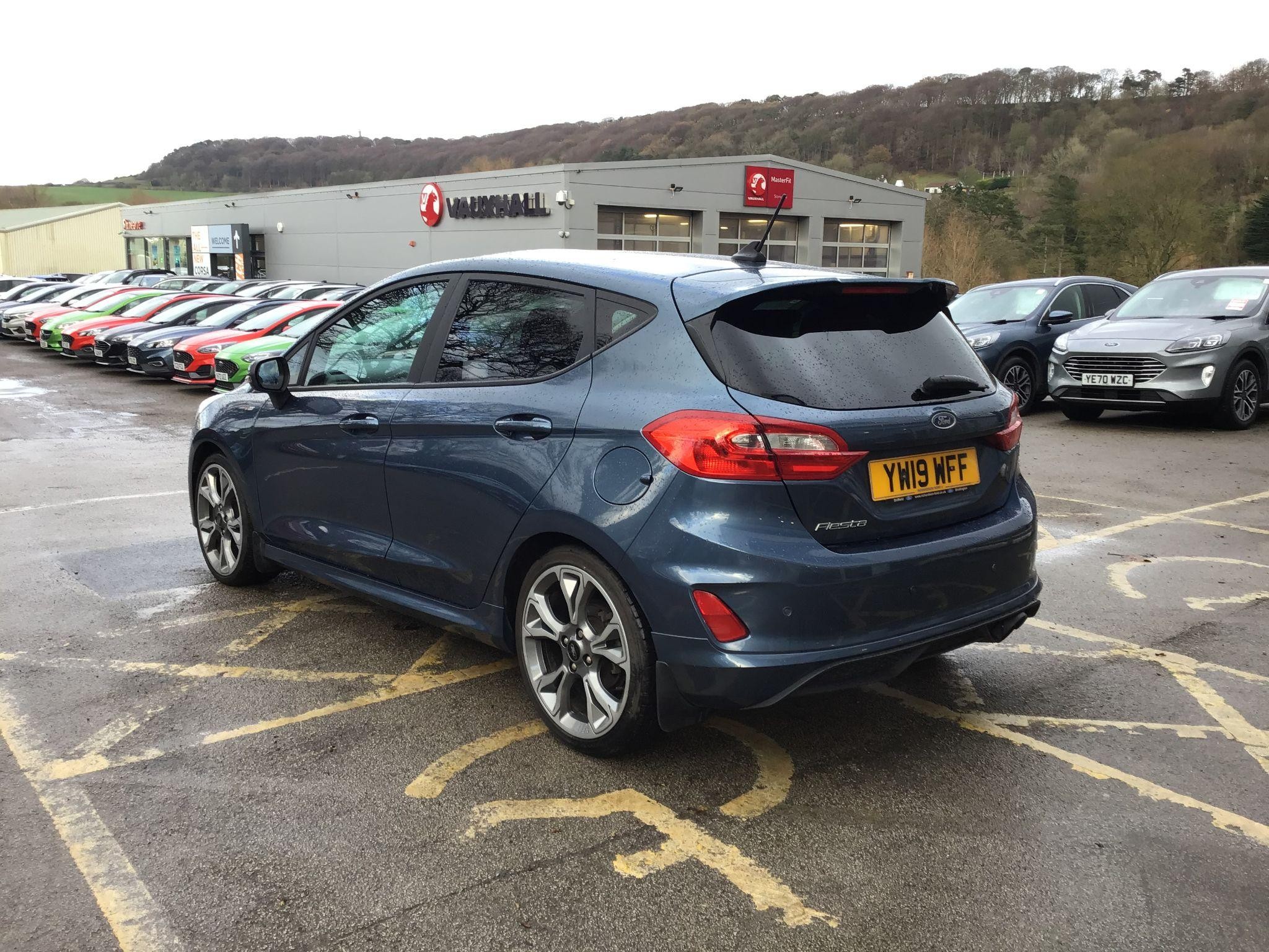 Ford Fiesta Image 5