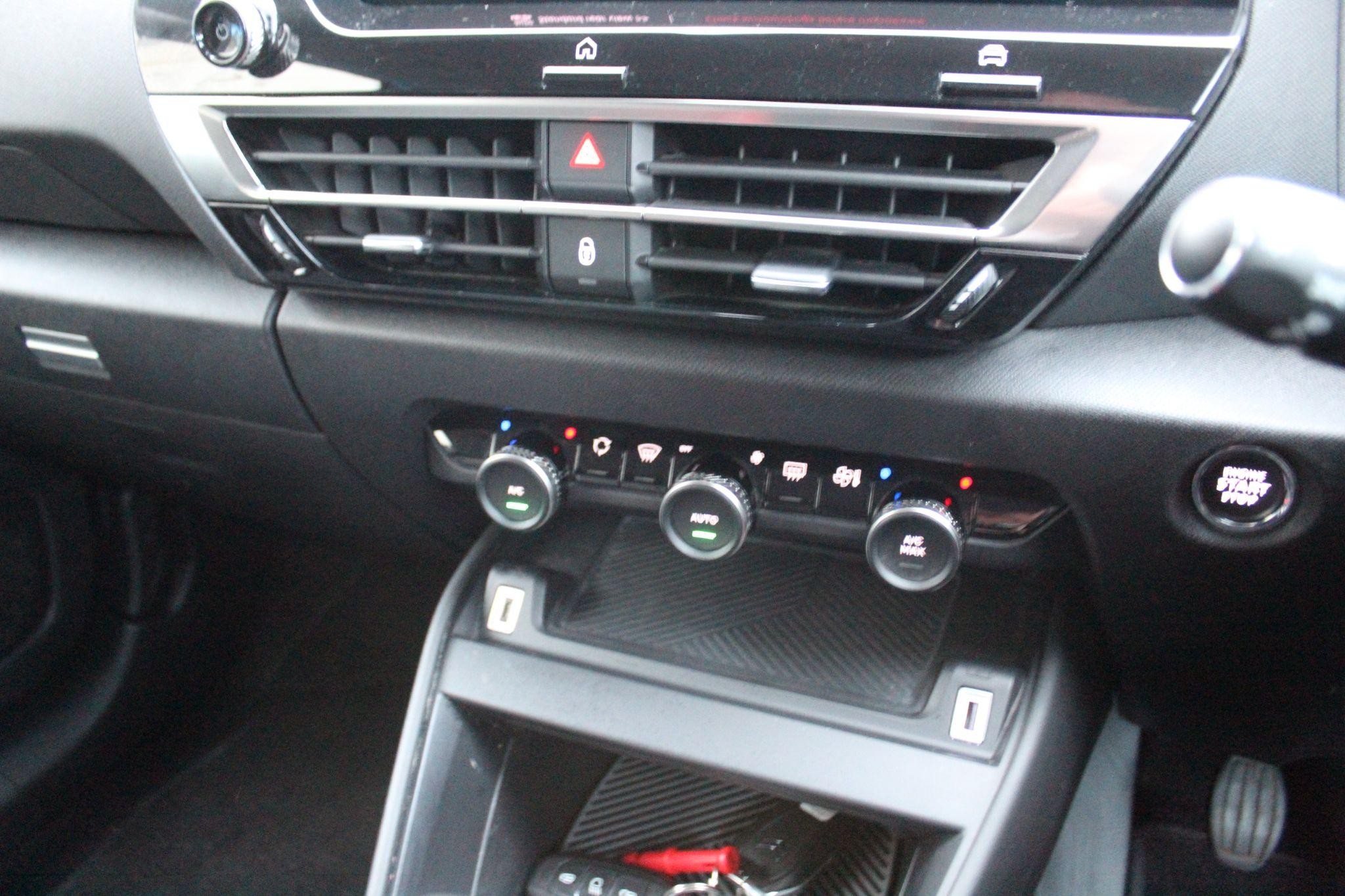 Citroen C4 Image 15