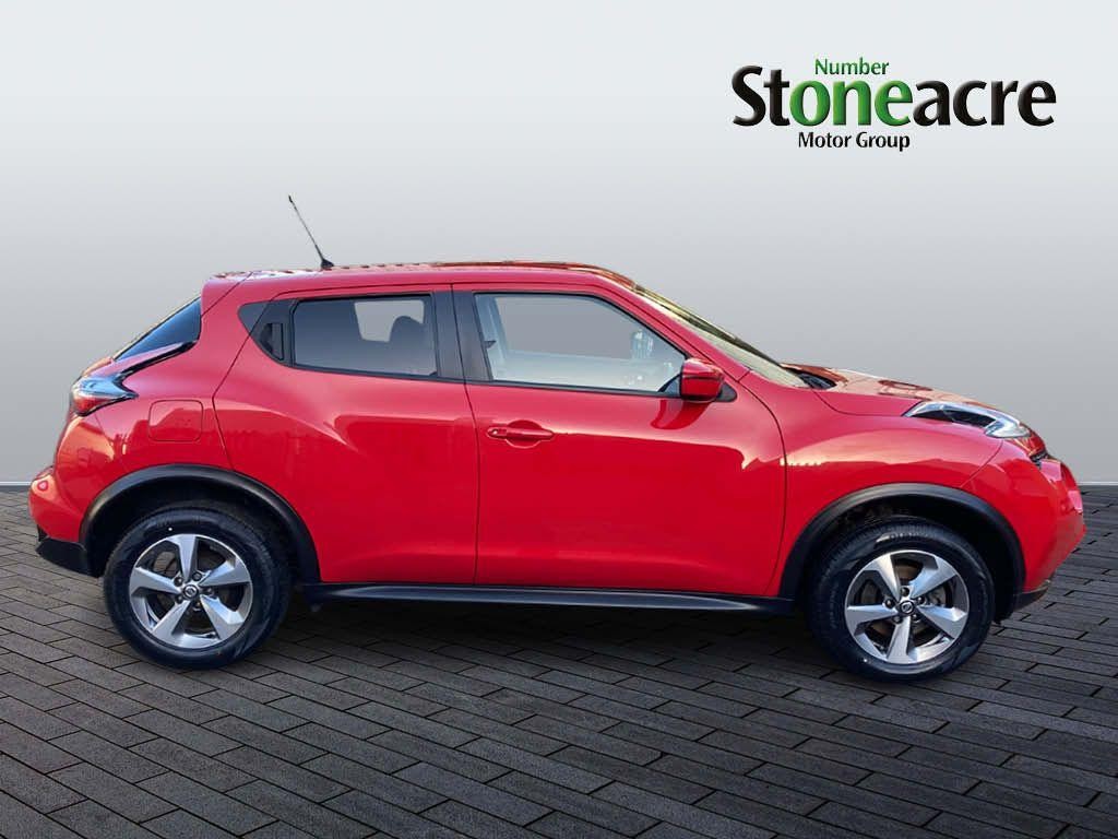 Nissan Juke Image 2