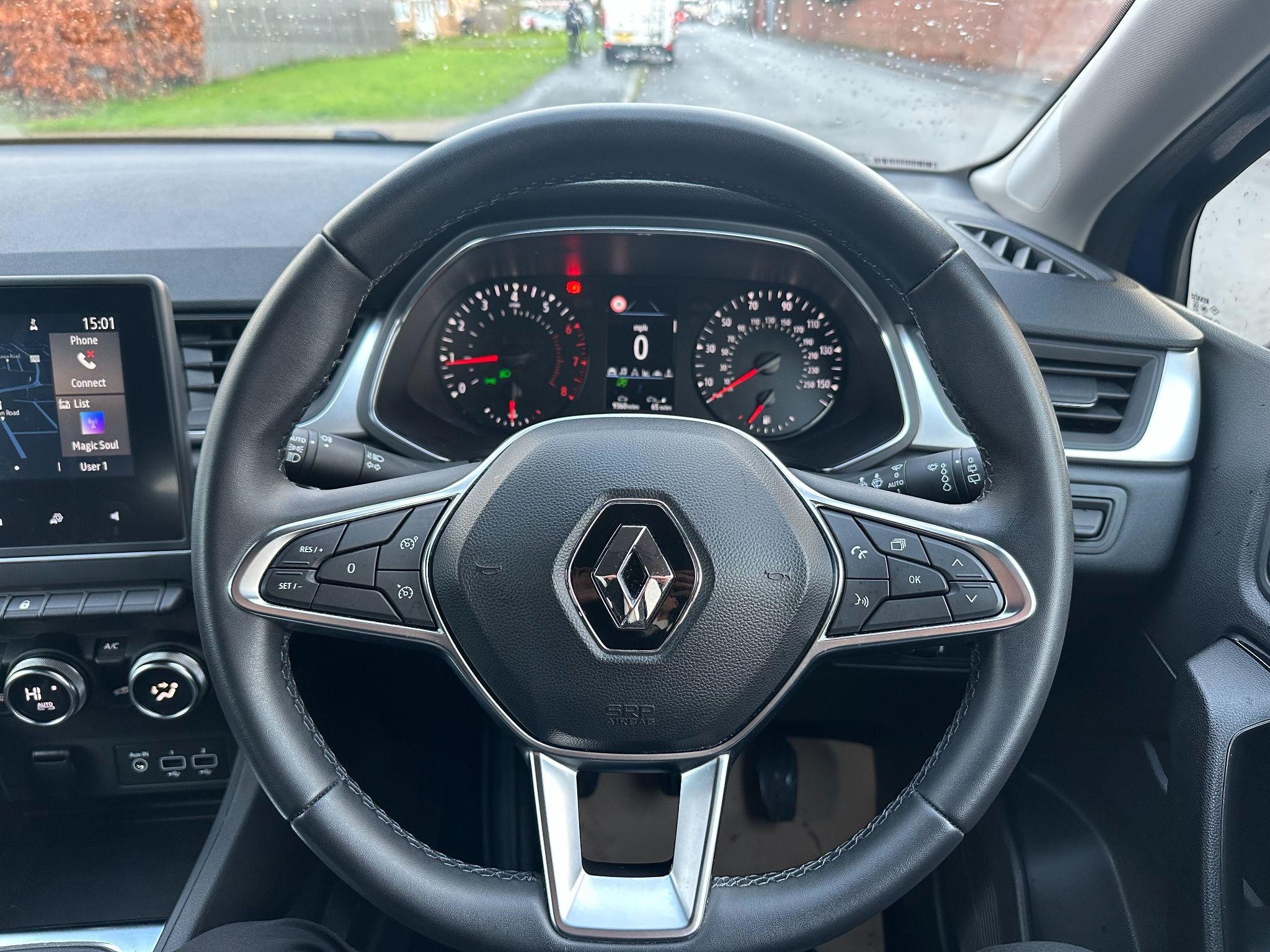 Renault Captur Image 17